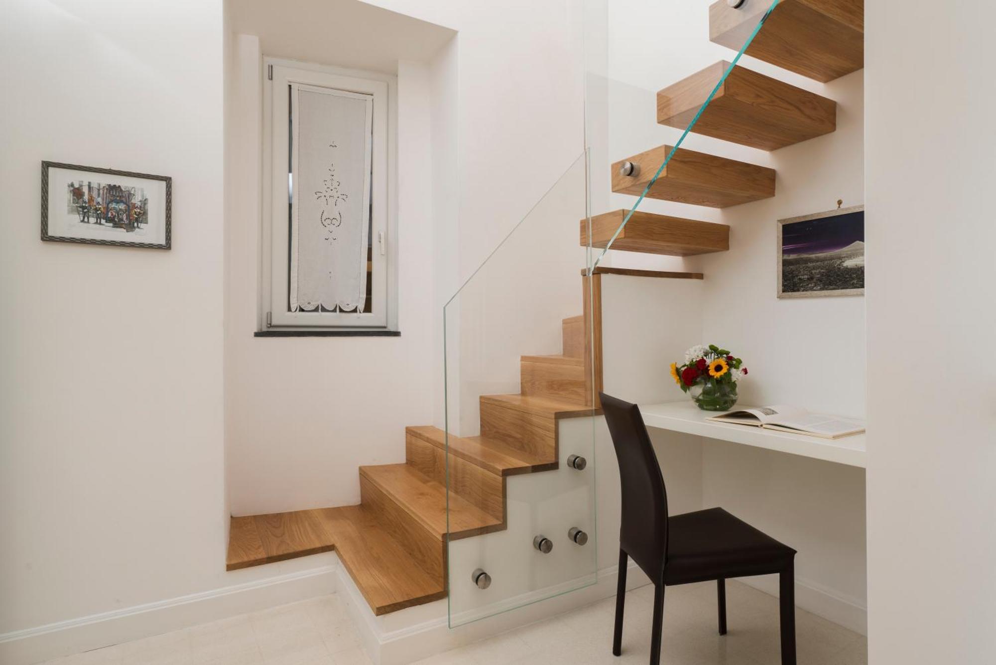 A.Ri.El Luxury Apartment Napoli Bagian luar foto